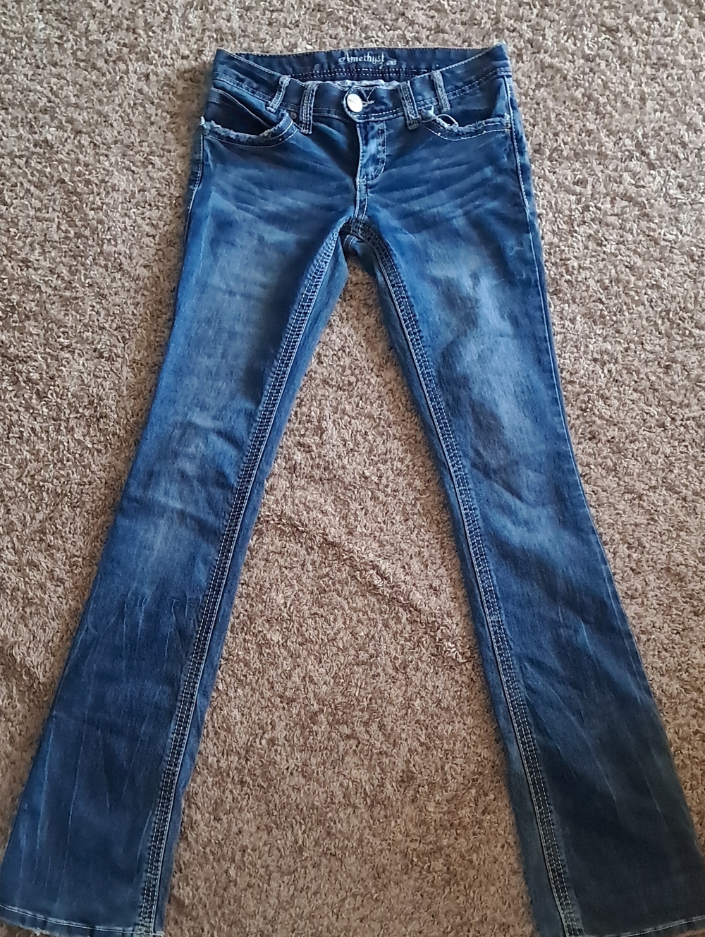 (102) Amethyst Womens Jeans Size 25